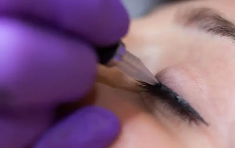 What you need to know about the Eyeliner Tattoo